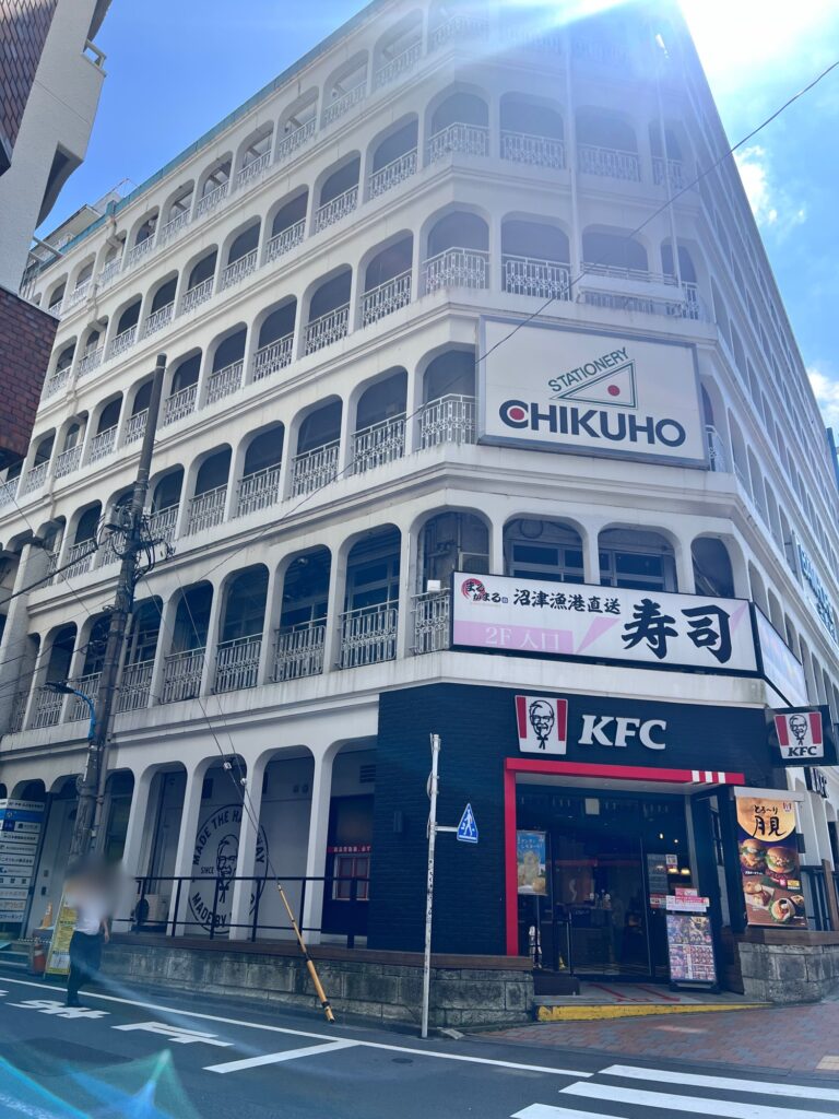 まるがまるビル外観