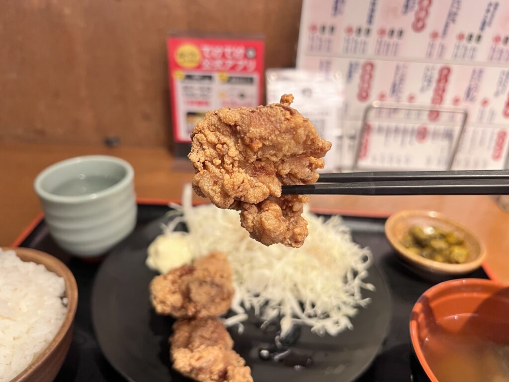 てけてけ唐揚げリフトアップ