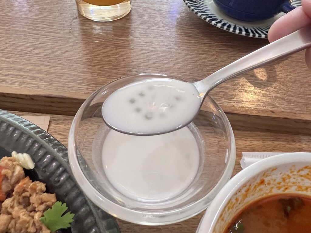 オリエンタルエレファントタピオカ入りミルクデザート