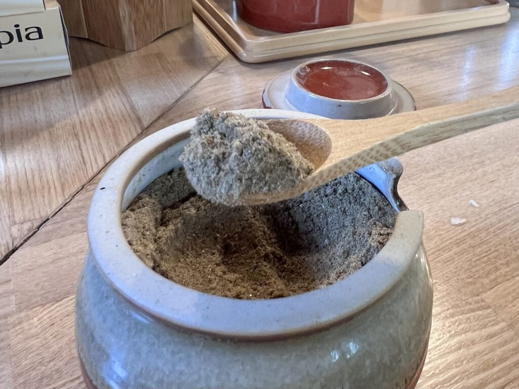 やすべえけずり節