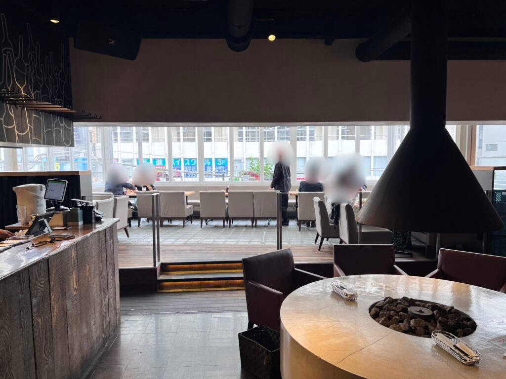 カフェコットンクラブ3F中央