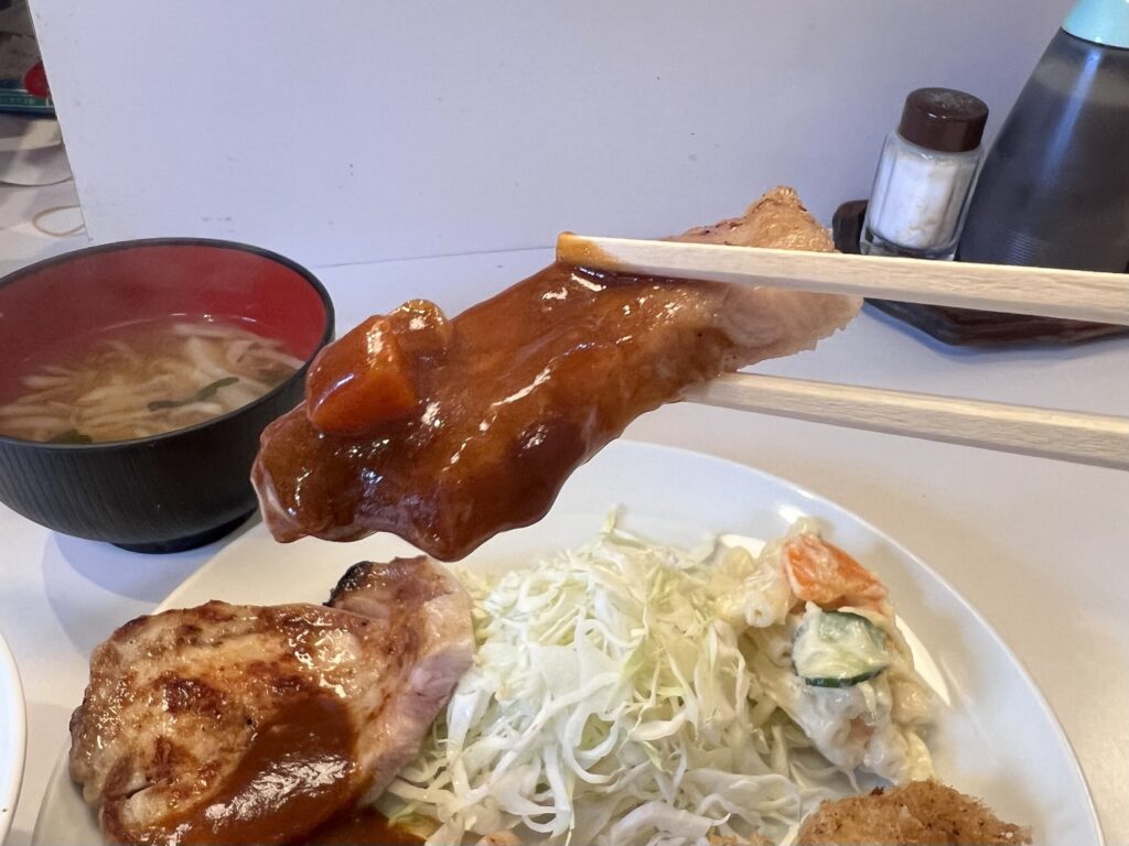 キッチンニュー早苗ポークソテーリフトアップ