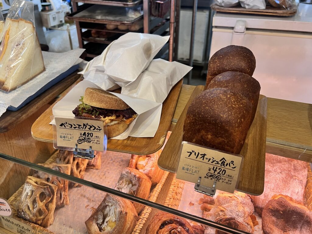 馬場FLATショーケース上2