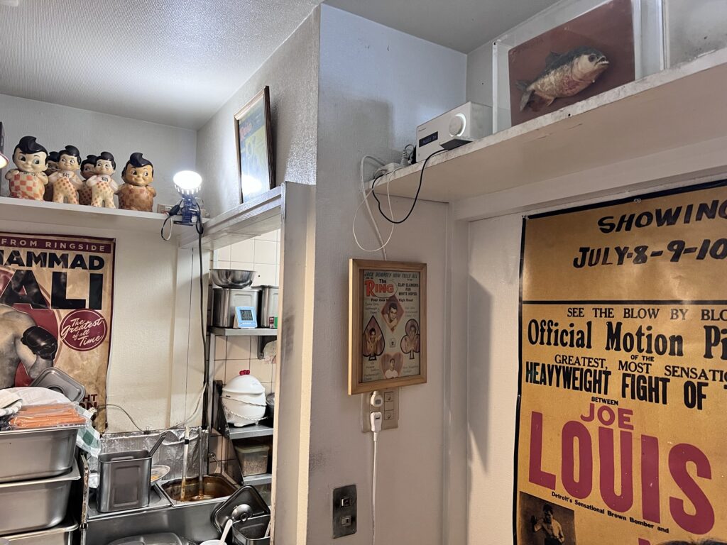 立ちスパアッパーカット店内風景3