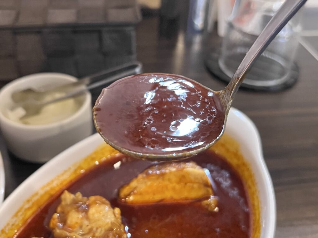 横浜ボンベイ薬膳カレーリフトアップ