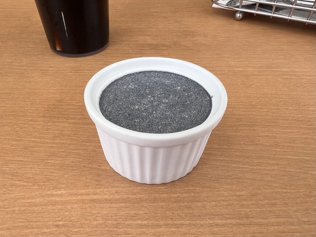 カフェコットンクラブ黒胡麻パンナコッタ