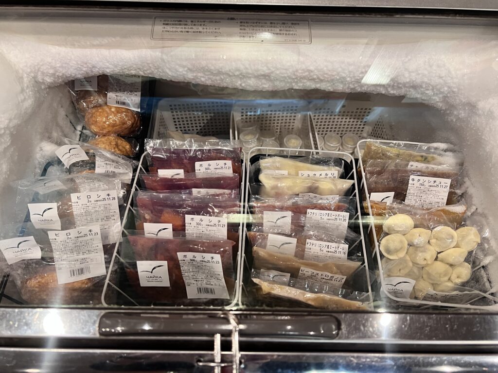 チャイカ冷凍ケース中身