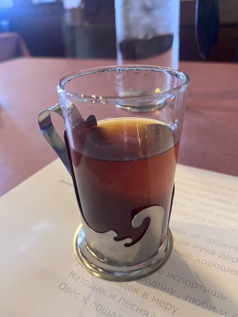 チャイカチャイいちごジャム混ぜた後