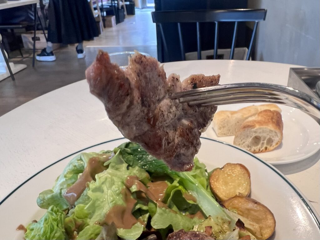 オリーヴァハーブ三元豚のソテーリフトアップ