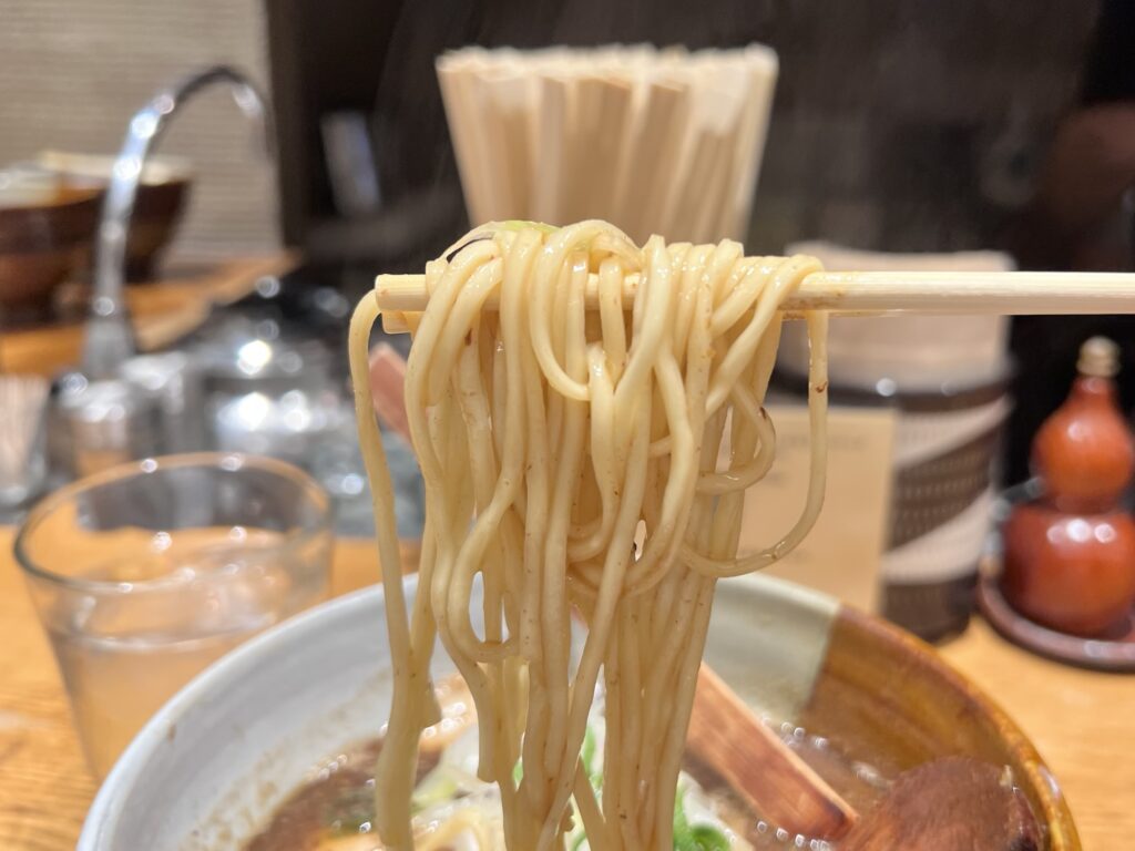 渡なべ麺リフトアップ