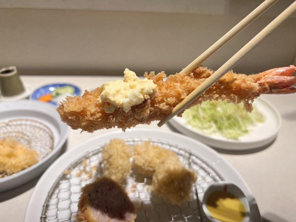 Fry家エビフライリフトアップ