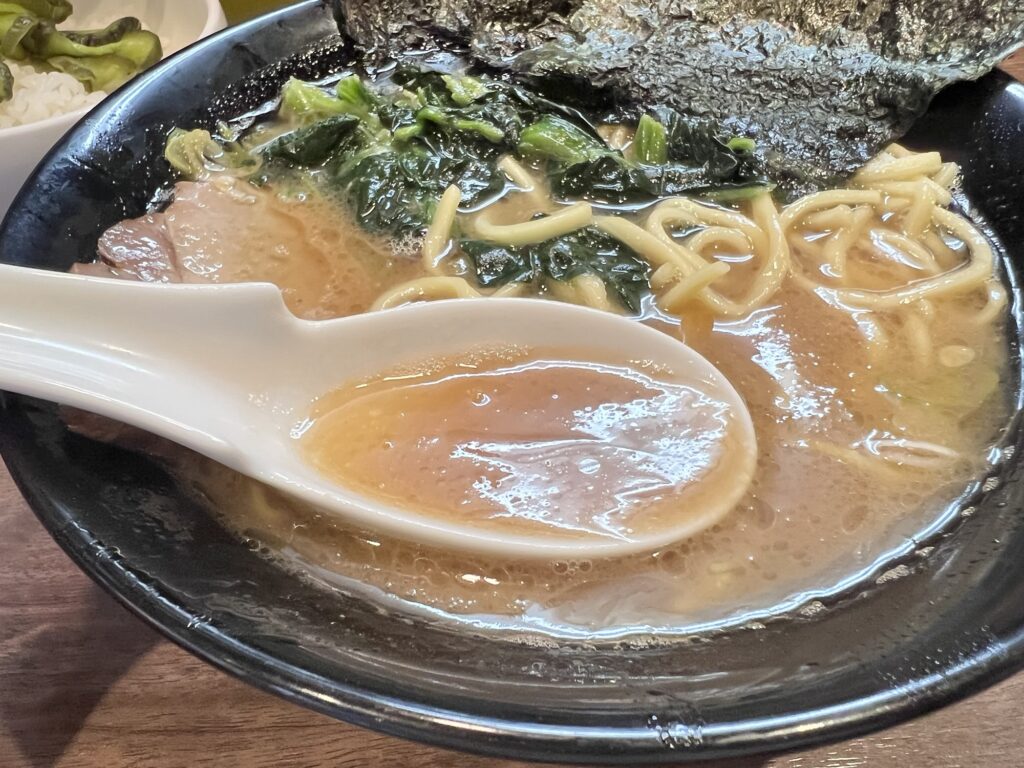 麺達うま家スープアップ