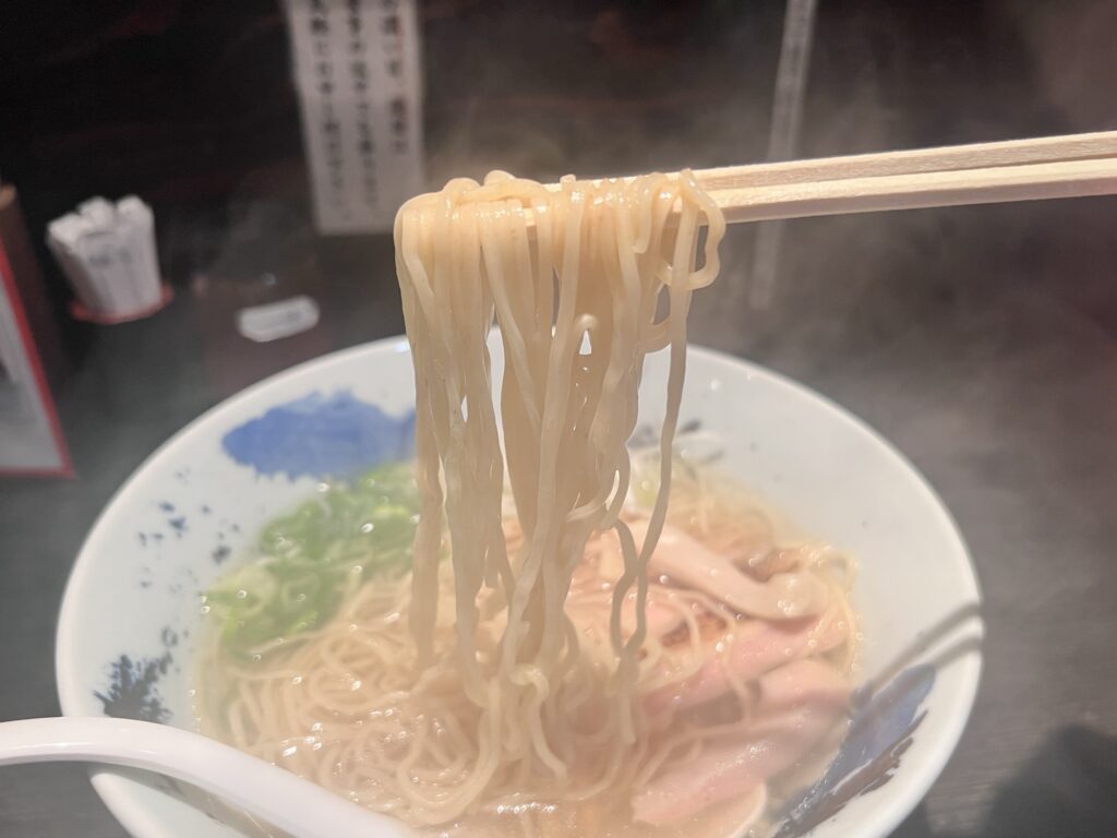 三歩一麺リフトアップ