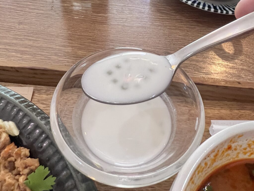 オリエンタルエレファントタピオカ入りミルクデザート