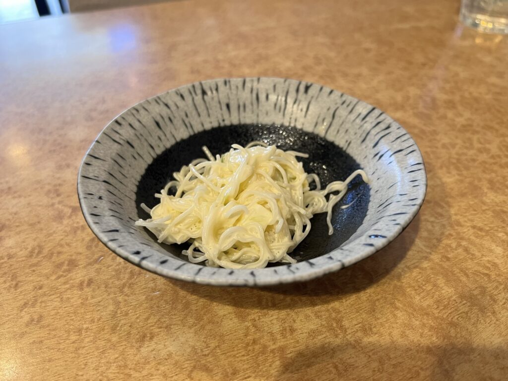 一番飯店春雨サラダアップ