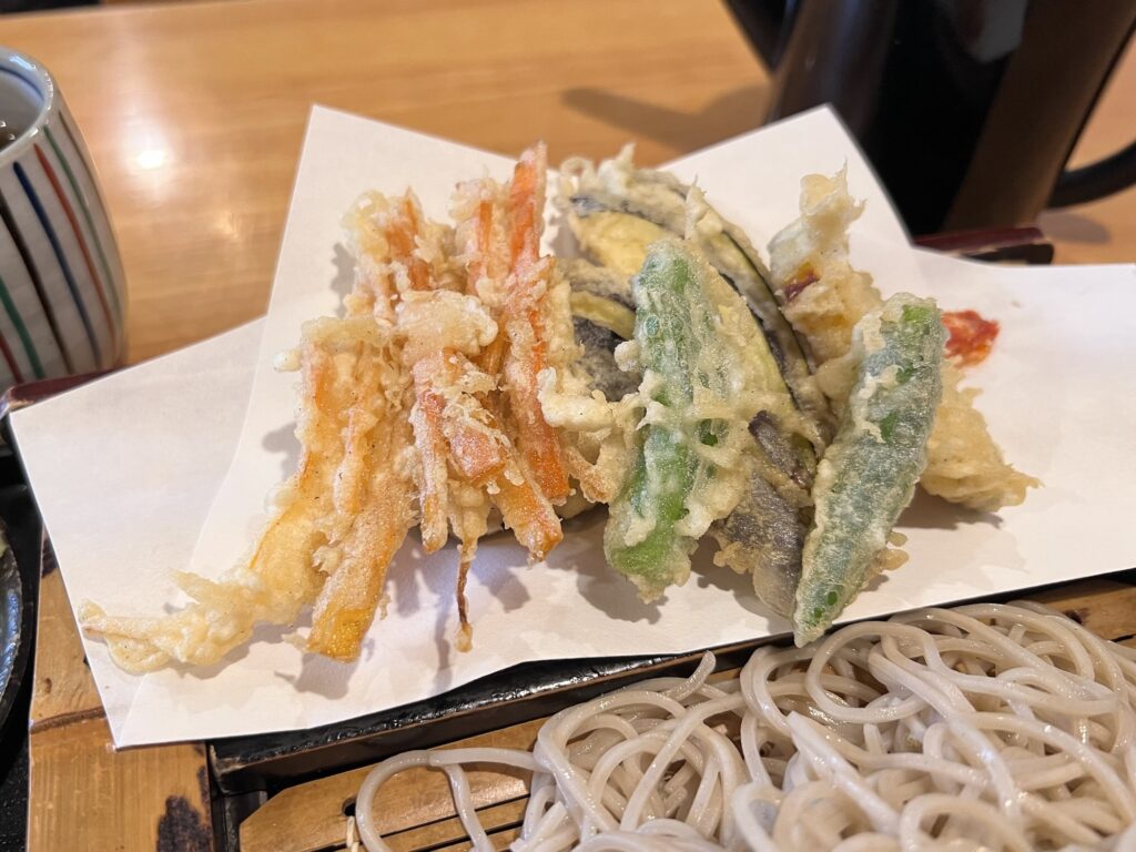 竹乃家天ぷらアップ