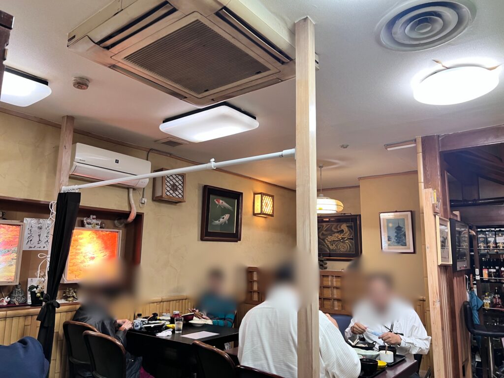 割烹桂店内風景