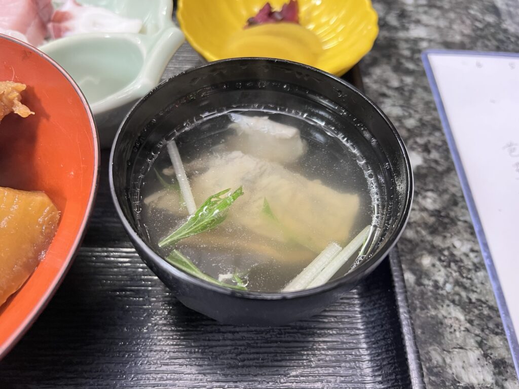 割烹桂あら汁アップ