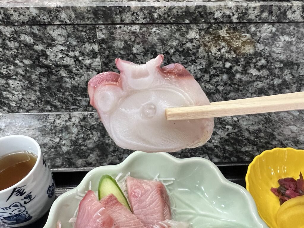 割烹桂マダコの刺身リフトアップ