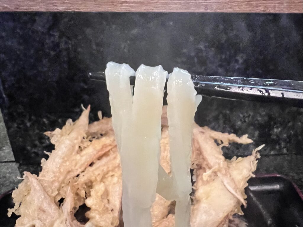 大地のうどんうどんリフトアップ