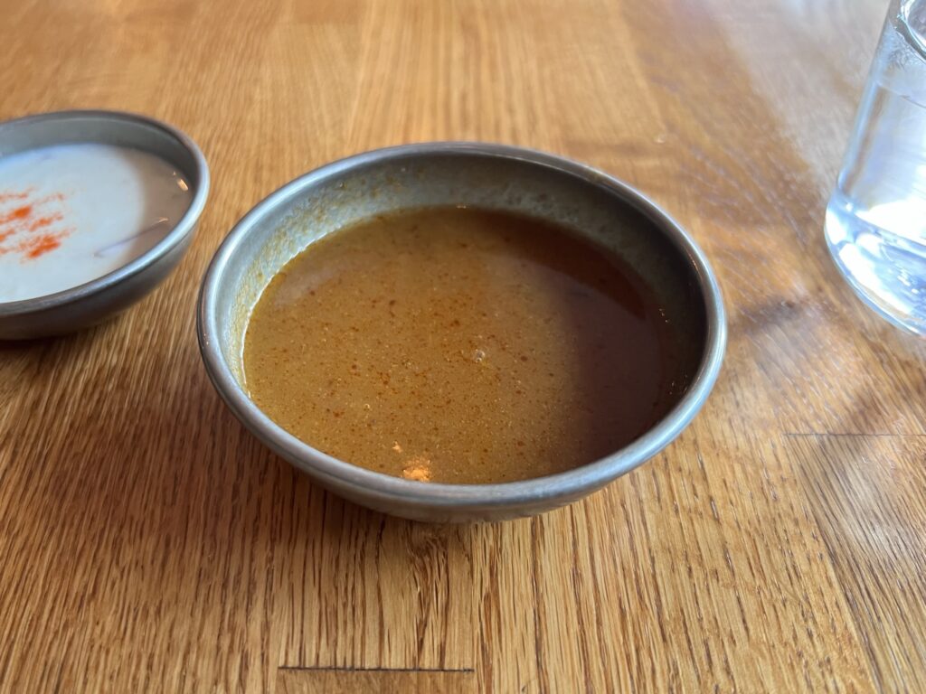 ビリヤニトウキョウカレーソースアップ