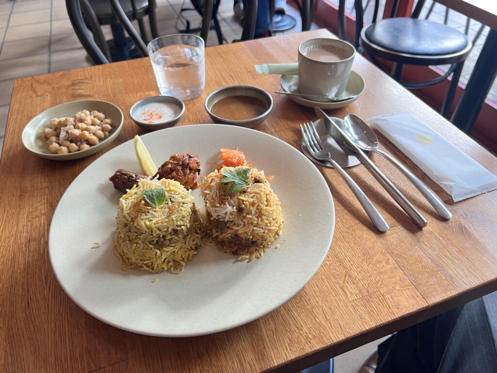 ビリヤニトウキョウ料理全体