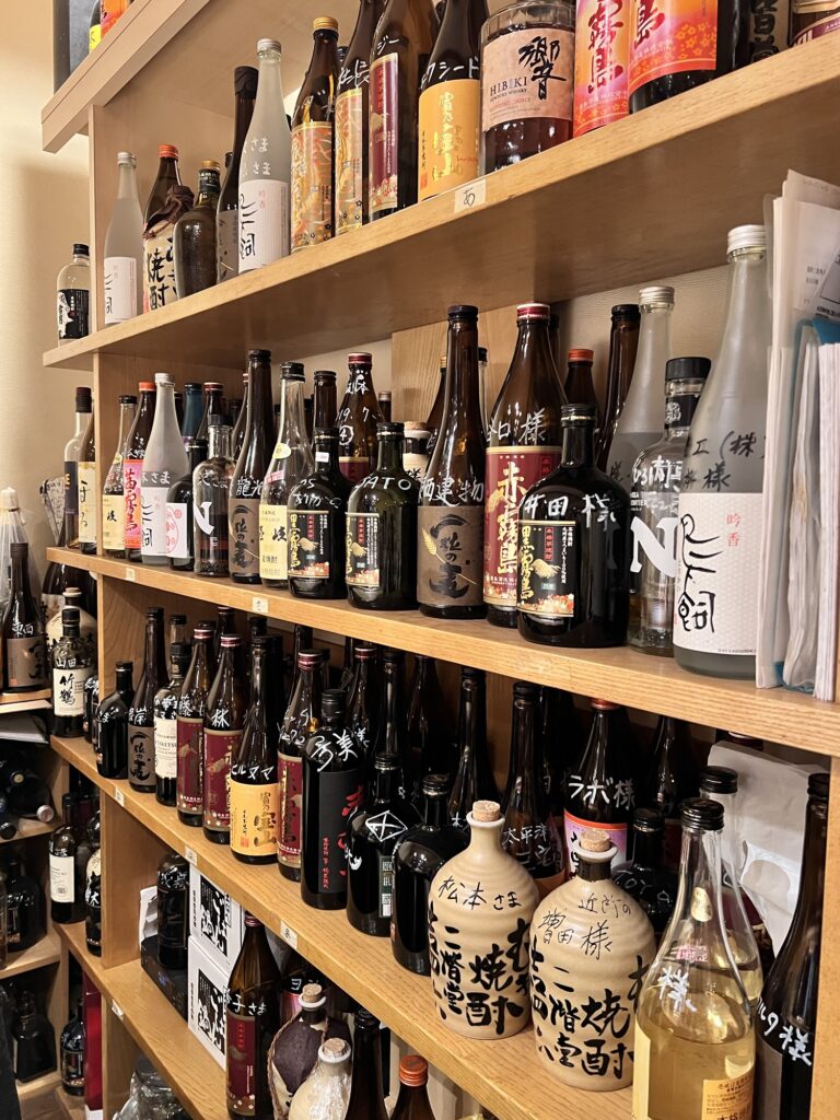 いろ川ボトルキープの酒瓶