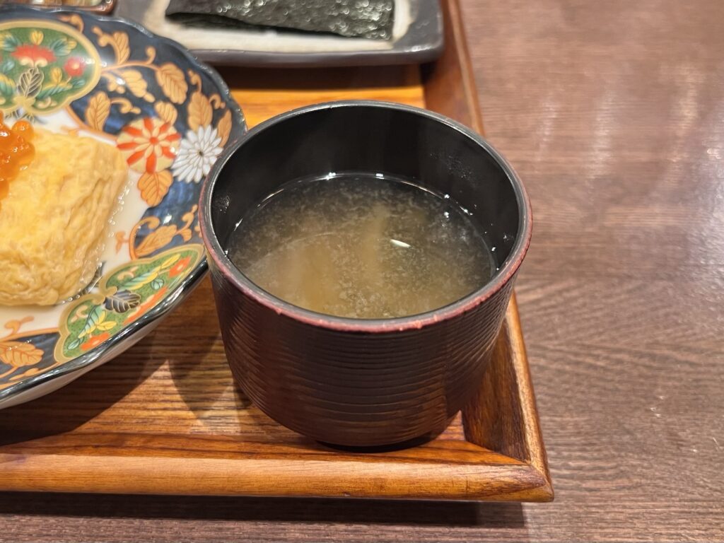 炊きたてあり〼味噌汁アップ