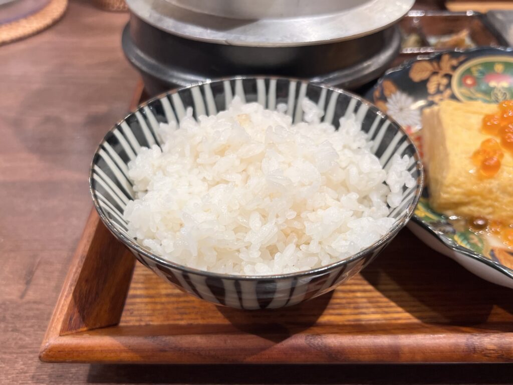炊きたてあり〼ごはんアップ