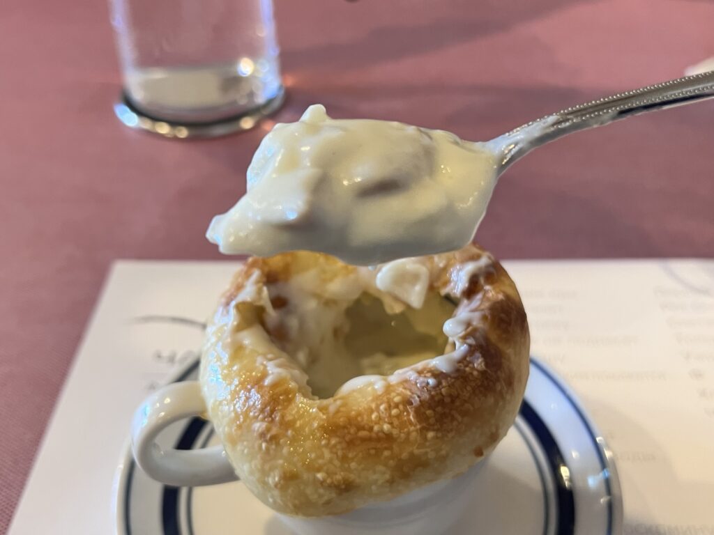 チャイカつぼ焼きホワイトソースリフトアップ