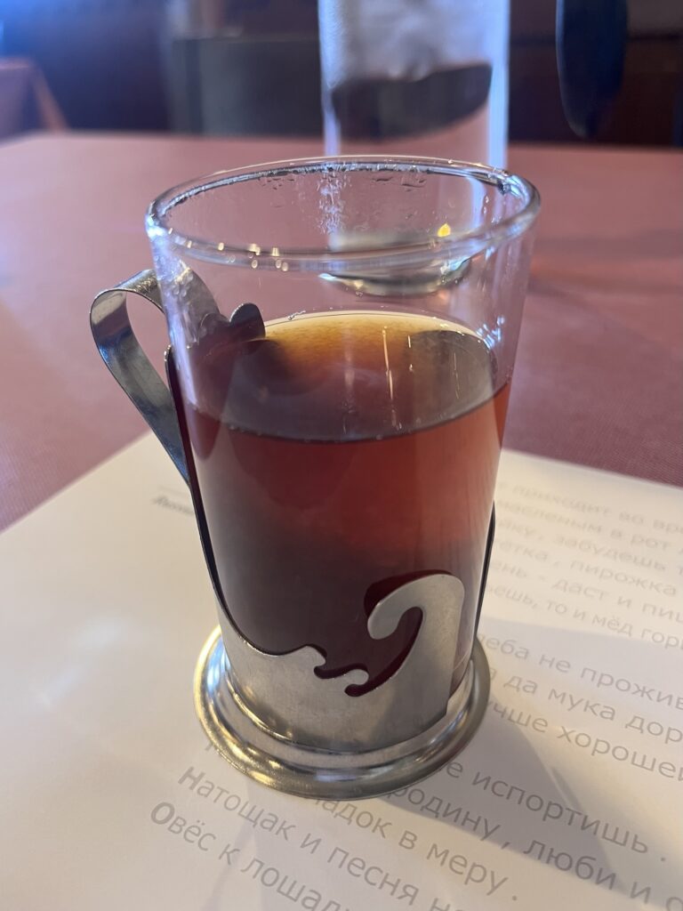 チャイカチャイいちごジャム混ぜた後