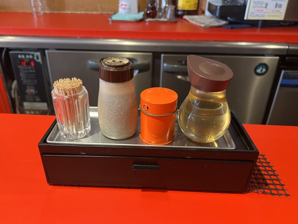 末廣ラーメン本舗卓上調味料