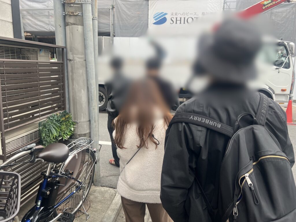 紫苑2日目の並びと某ラーメンインフルエンサー