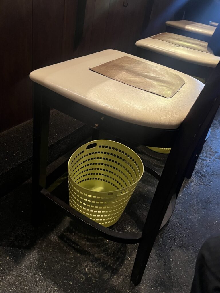 蔭山荷物入れのカゴ