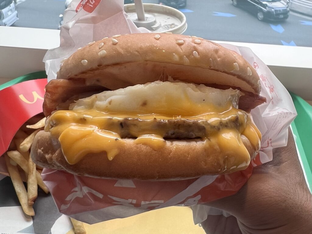 マクドナルドチーズ月見バーガー