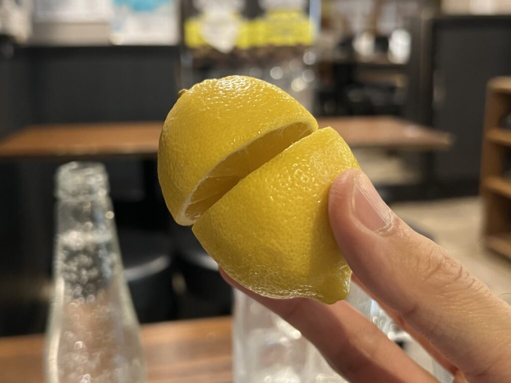 もつ焼きばんレモンリフトアップ