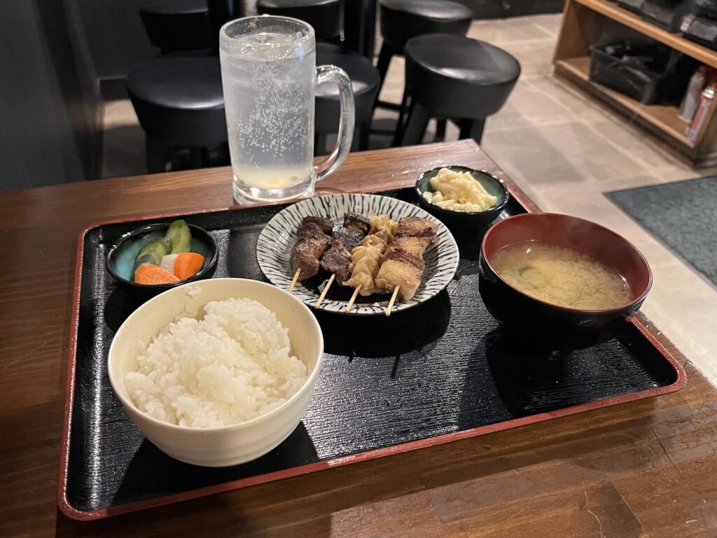 もつ焼きばんもつ焼き定食塩