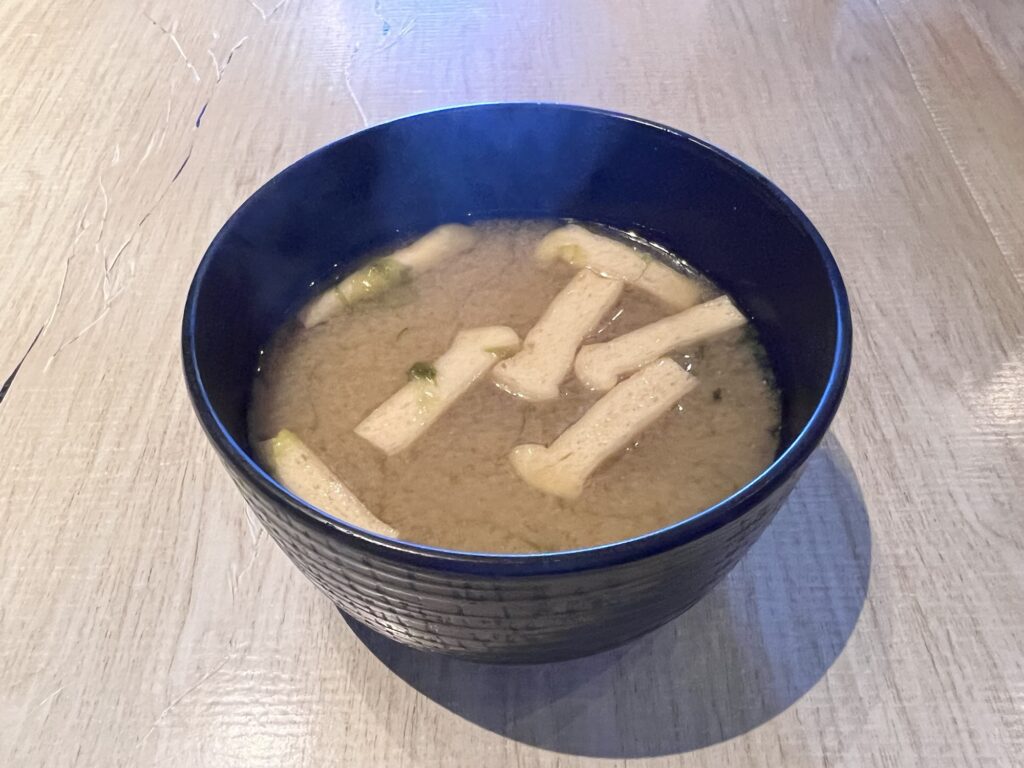 まるがまる味噌汁アップ