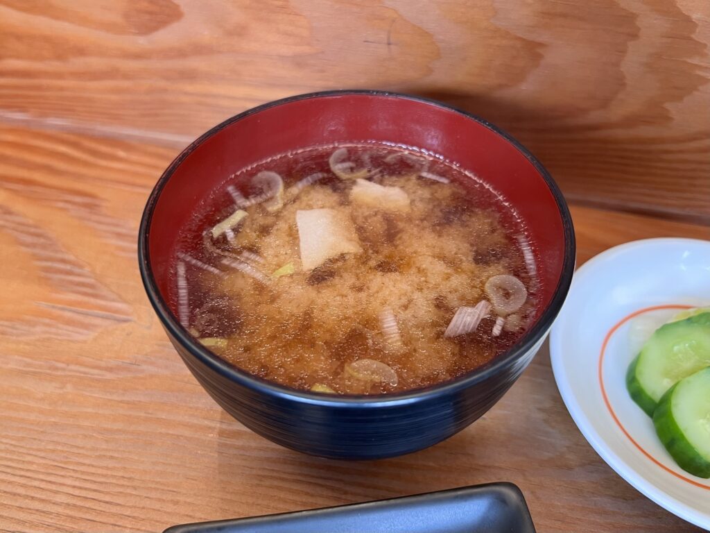 とんかつひなた豚汁アップ