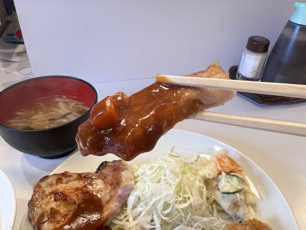 キッチンニュー早苗ポークソテーリフトアップ